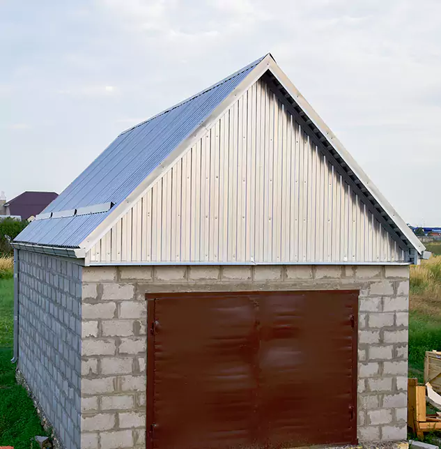 Trusted Garage Roof Repair Company: Keeping Barrington, IL Properties Sealed and Secure