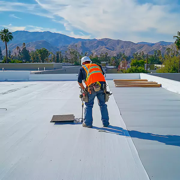 Why Right Roofers Barrington Is the Flat Roofing Choice in Barrington, IL?